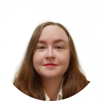 Ross C headshot circle.png